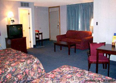 Sunflower Inn & Suites - Garden City Chambre photo