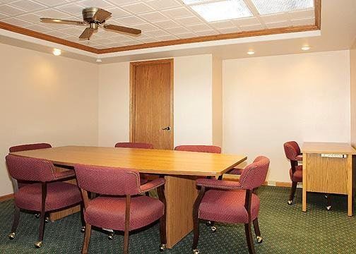 Sunflower Inn & Suites - Garden City Facilités photo